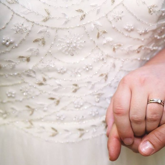 Alfred Angelo wedding dress size 16W - Picture 4 of 5